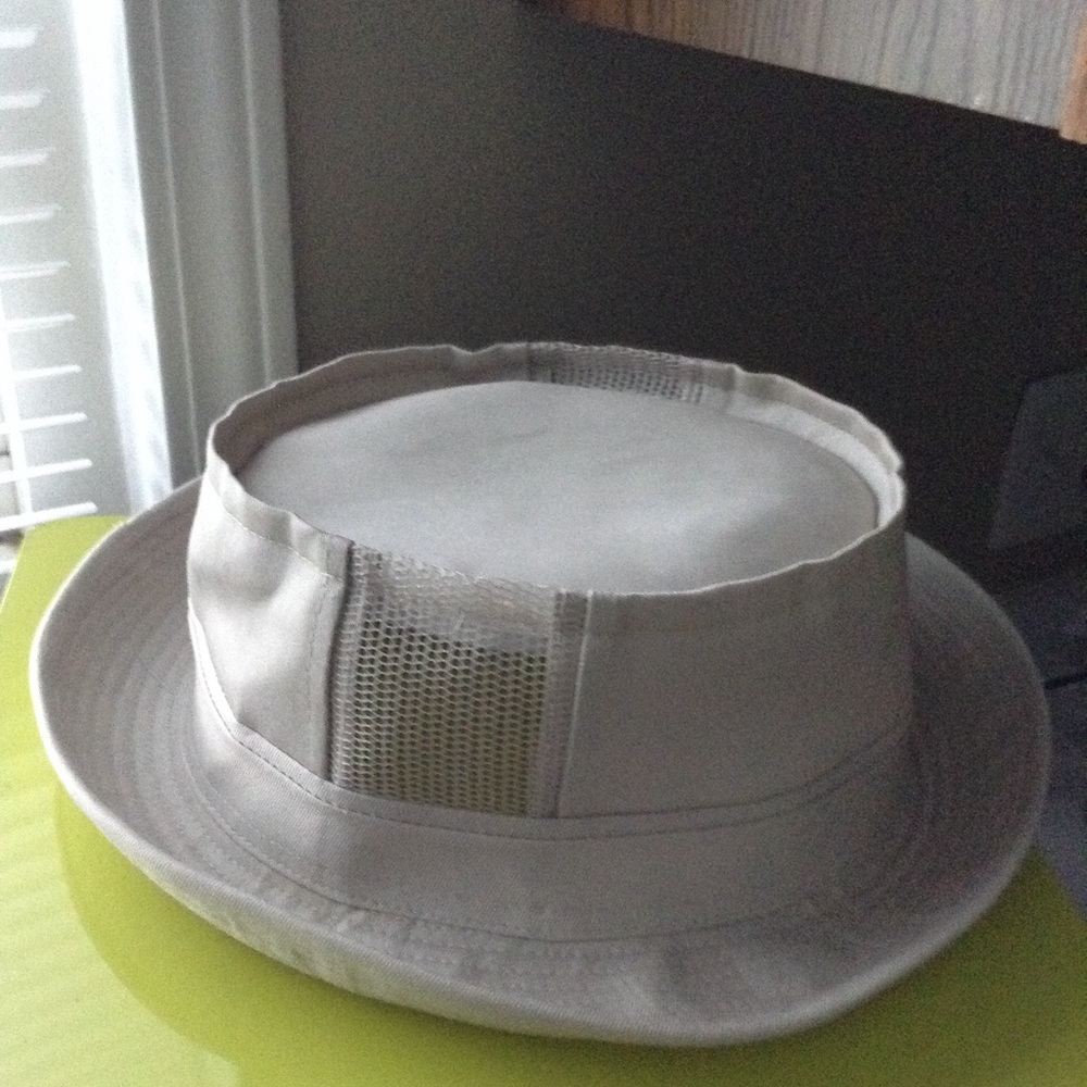 Men Hat - Picture 3 of 7